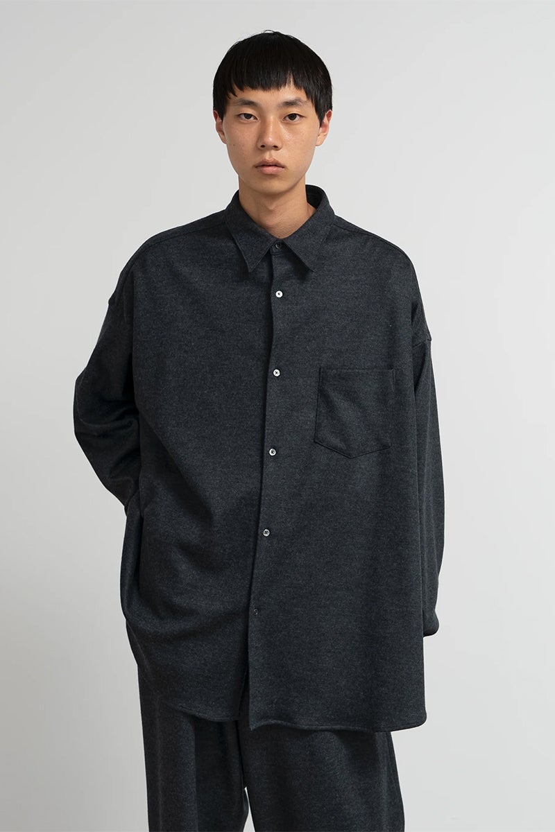 Graphpaper(グラフペーパー) Wool Smooth Flannel Oversized Regular Collar Shirt ウールスムースフランネルオーバーサイズレギュラーカラーシャツ GU263-50521B