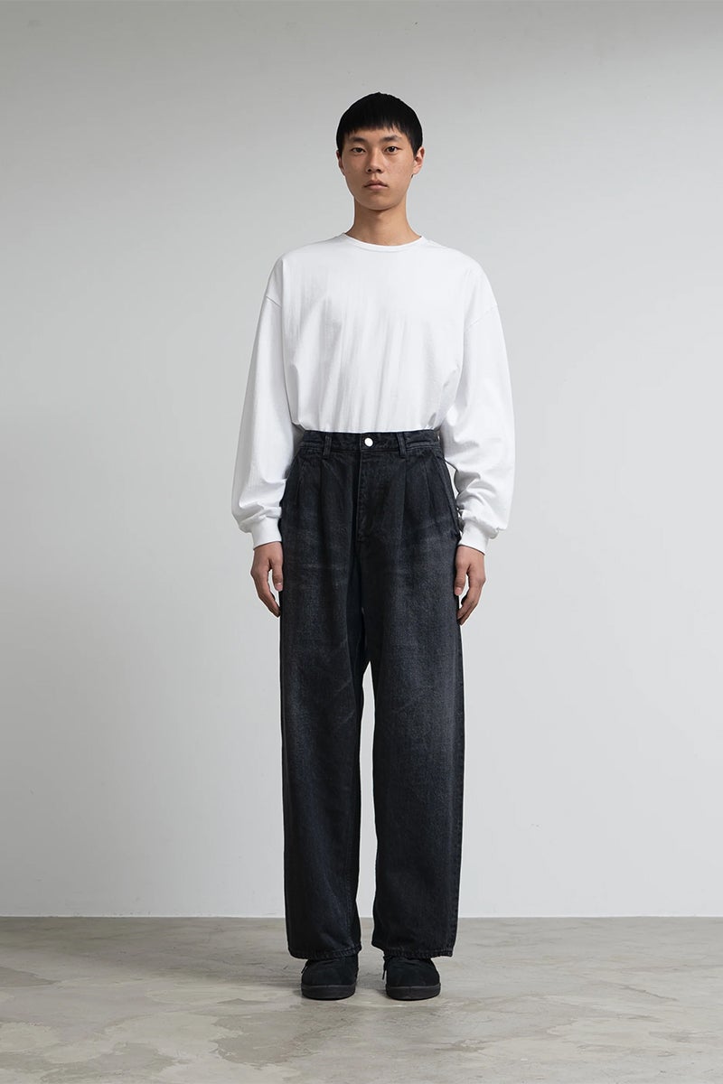 Graphpaper(グラフペーパー) Selvage Denim Two Tuck Pants -DARK FADE- セルヴィッチデニム ツータックパンツ ダークフェード GU263-40061DB