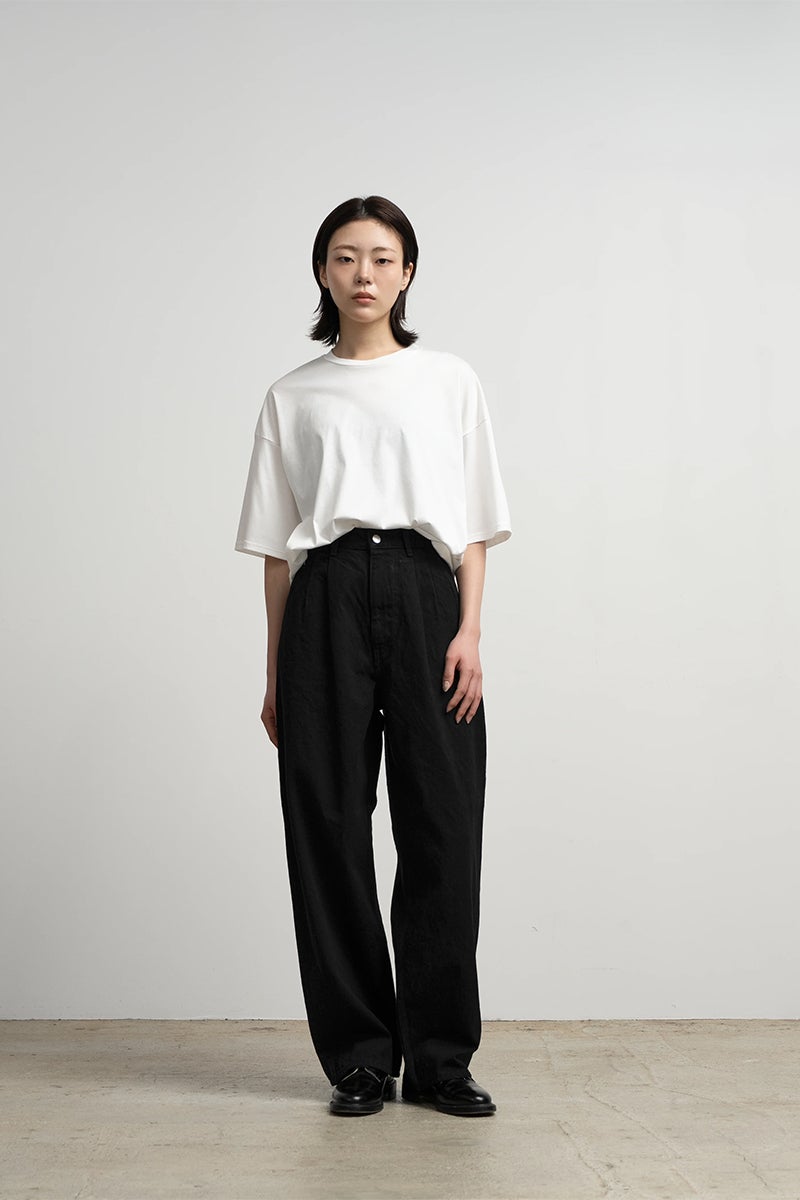 Graphpaper(グラフペーパー) Selvage Denim Two Tuck Pants セルヴィッチデニム ツータックパンツ GU263-40061RB