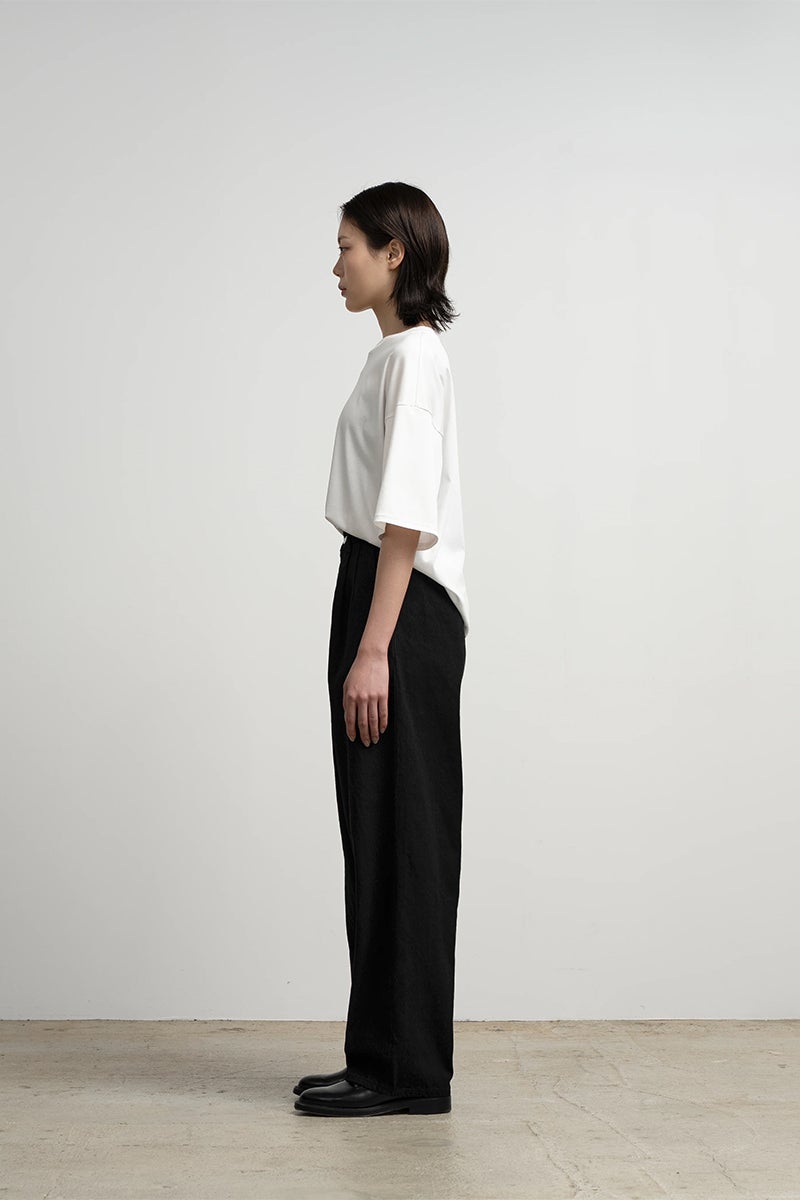 Graphpaper(グラフペーパー) Selvage Denim Two Tuck Pants セルヴィッチデニム ツータックパンツ GU263-40061RB