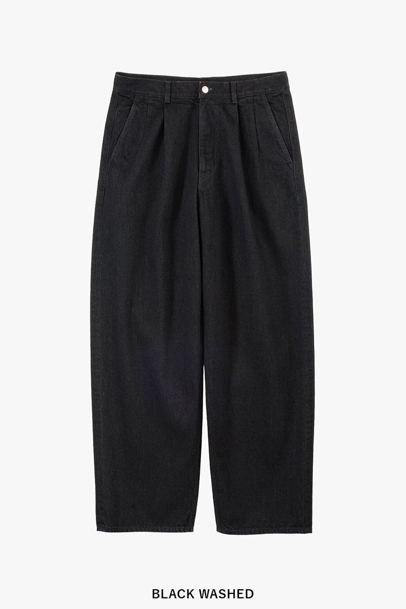 Graphpaper(グラフペーパー) Selvage Denim Two Tuck Pants セルヴィッチデニム ツータックパンツ GU263-40061RB